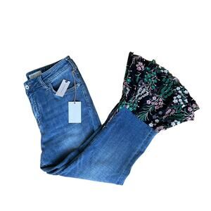 Pilcro And The Letterpress Mid-Rise Slim Boyfriend Jeans Floral Tiered Flare 30